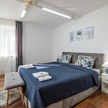 דירה Excellent 2br Flat In Downtown *