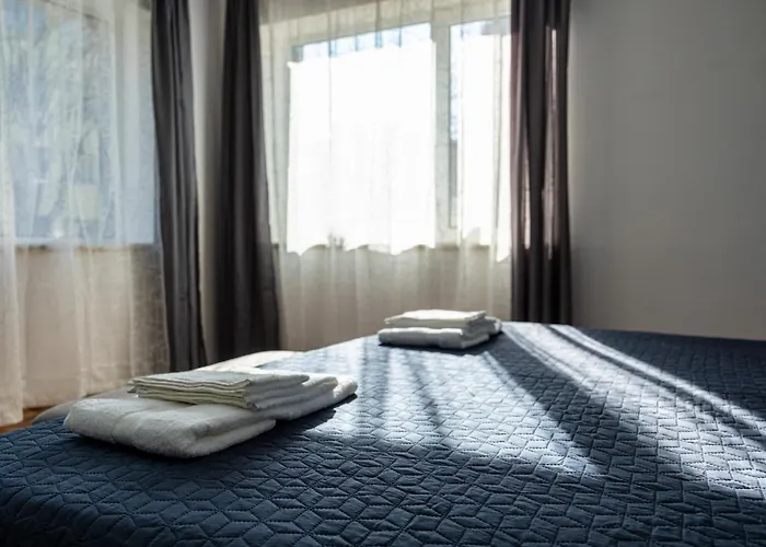 Excellent 2br Flat In Downtown Апартамент Варна