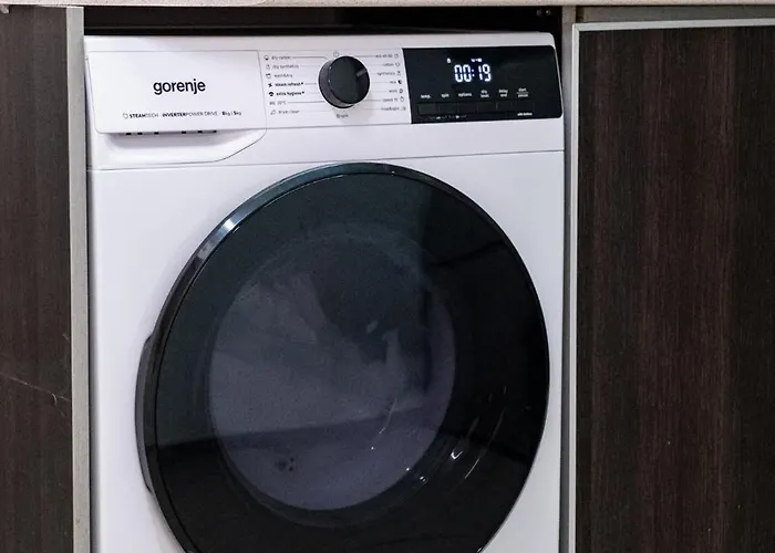 Excellent 2br Flat In Downtown *