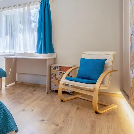 Excellent 2br Flat In Downtown Apartment